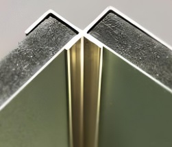 [102780] Perfil X Aluminio Negro Bambú 3m x 5mm